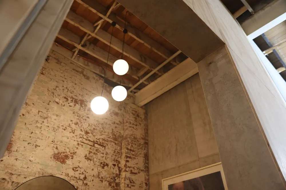 Pendant lights in the bathroom