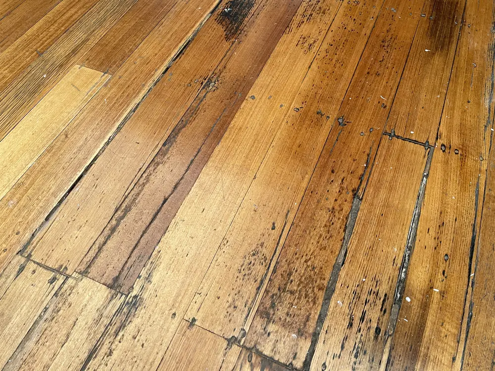 The old floor, split boards